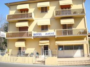 Hotel Marnie, Massarosa